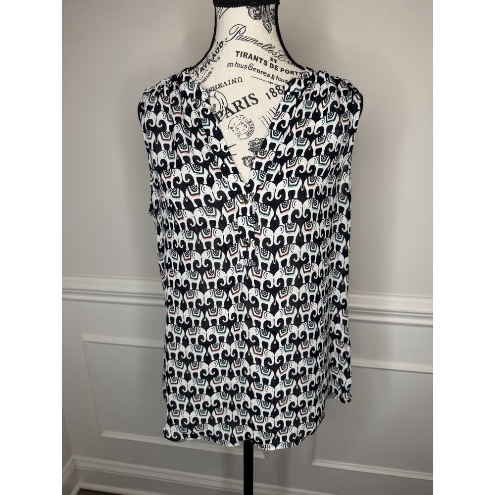 Banana Republic Sleeveless Blouse Med Semi-Sheer With Elephant Print V-Neck